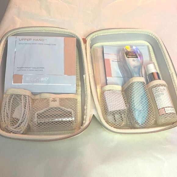 Glow Pro w/ travel case body roller & supplies preowned a must have for beauty